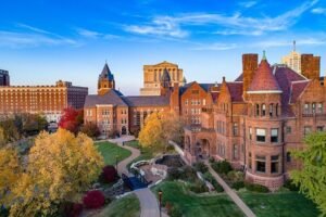 SAINT LOUIS UNIVERSITY