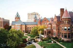 SAINT LOUIS UNIVERSITY