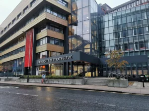UNIVERSITY OF STRATHCLYDE