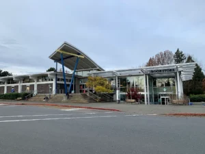 UNIVERSITY OF VICTORIA