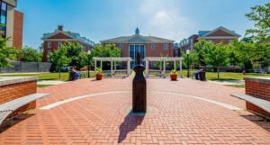 ILLINOIS STATE UNIVERSITY