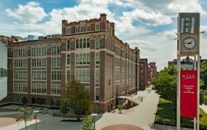 NEW JERSEY INSTITUTE OF TECHNOLOGY