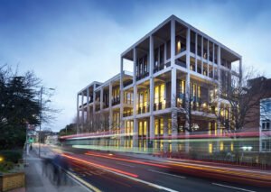 KINGSTON UNIVERSITY, UNIVERSITY OF LONDON