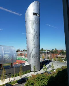 UNIVERSITY OF OREGON