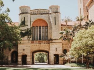 UNIVERSITY OF WESTERN AUSTRALIA