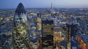 UNIVERSITY OF WESTMINSTER