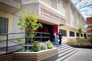 UNIVERSIDAD NEBRIJA